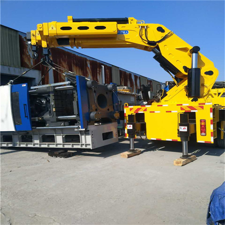 含山县 大吨位折臂吊出租费用解析：一小时租赁多少钱