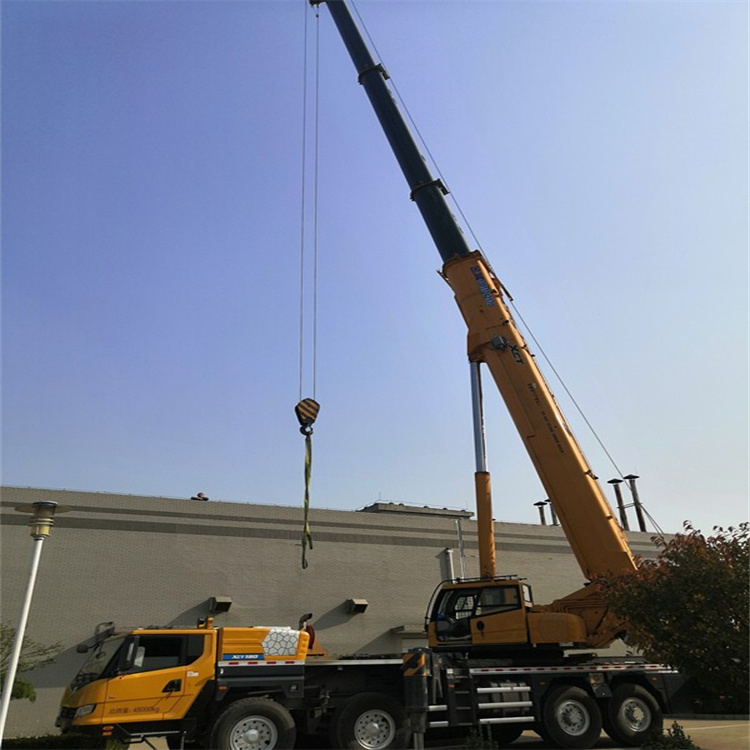 含山县 选择汽车吊租赁的秘诀与联系方式指南