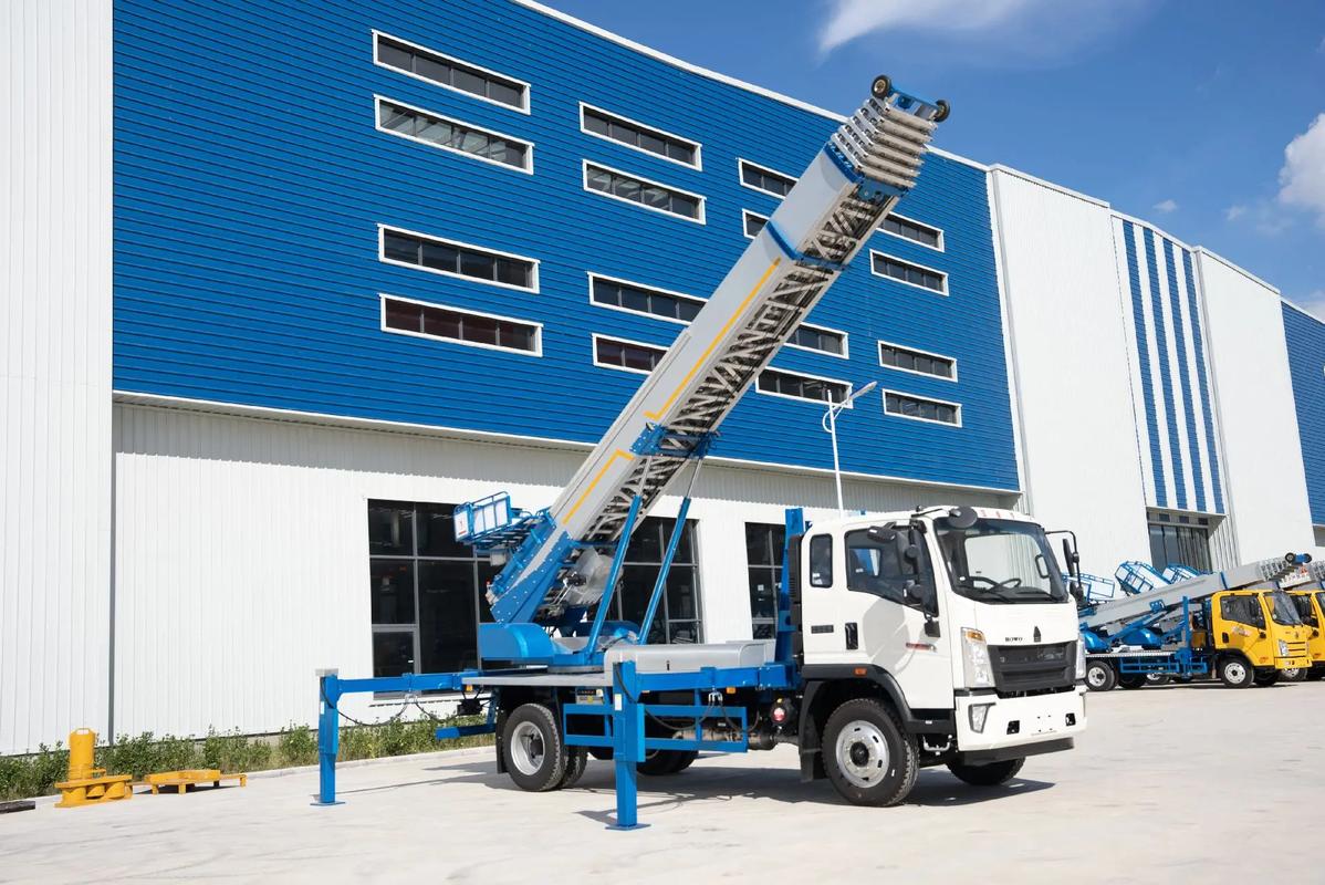 含山县小型云梯车上料车租赁多少钱