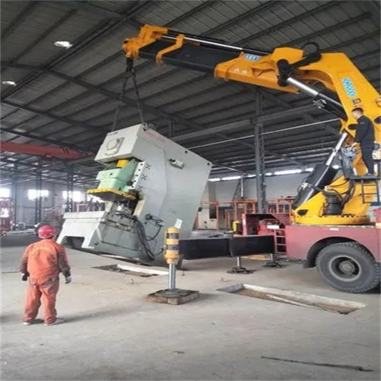 含山县80吨折臂吊车出租附近电话