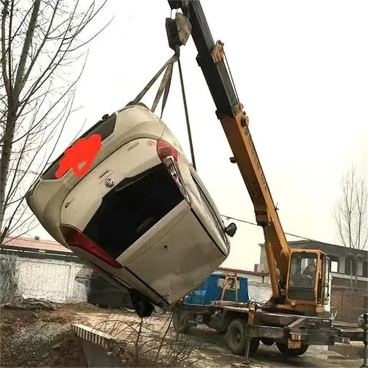 含山县吊车吊轿车租赁指南：如何选吨位、避风险、省预算