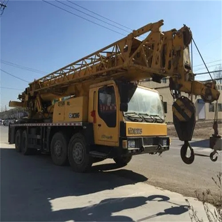 含山县哪里有专业吊车出租